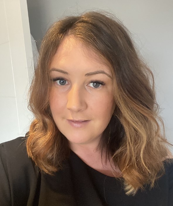 Headshot of Lori Duffus, Hairdressing graduate and lecturer